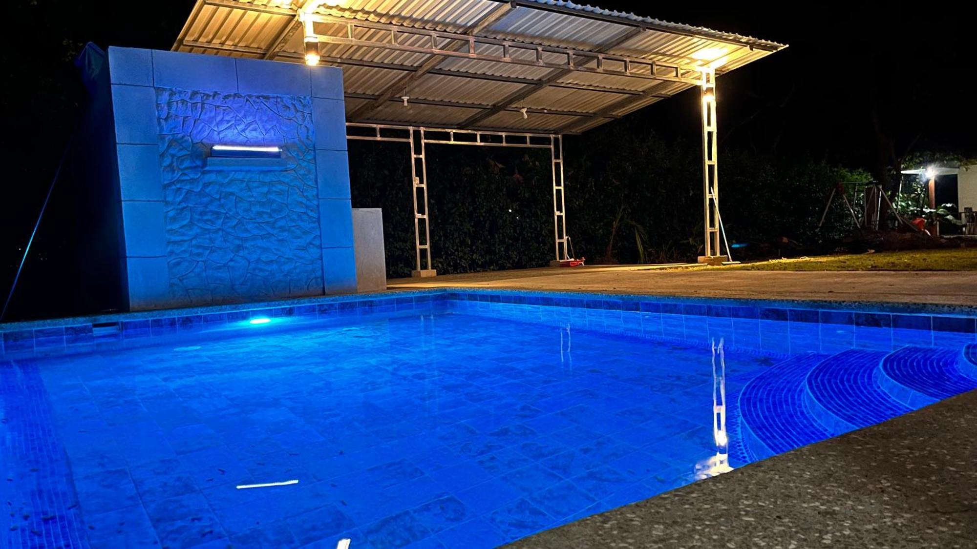 Apartamento Los Guanacastes Cerca De Tamarindo Con Piscina 圣克鲁斯 外观 照片