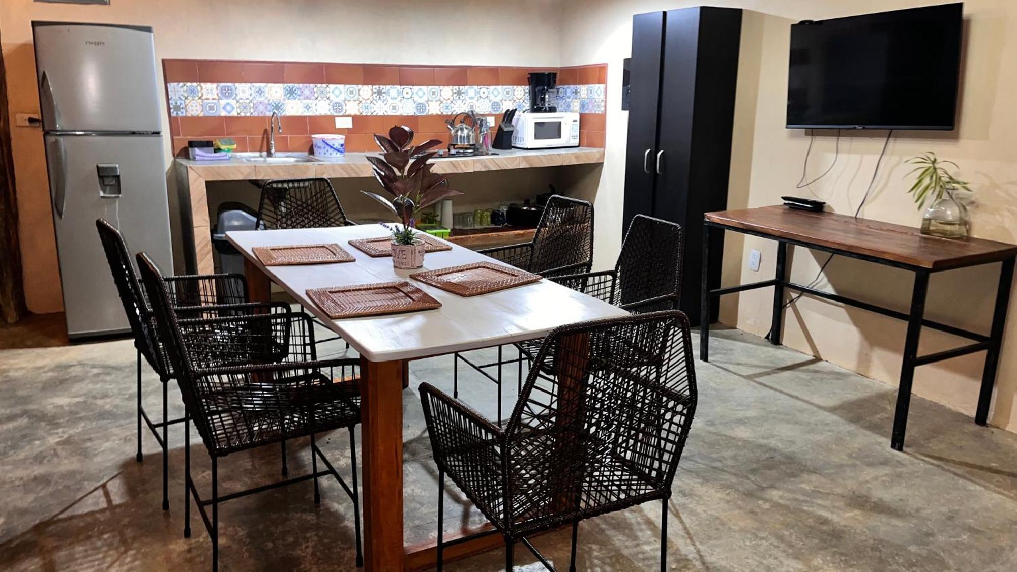Apartamento Los Guanacastes Cerca De Tamarindo Con Piscina 圣克鲁斯 外观 照片
